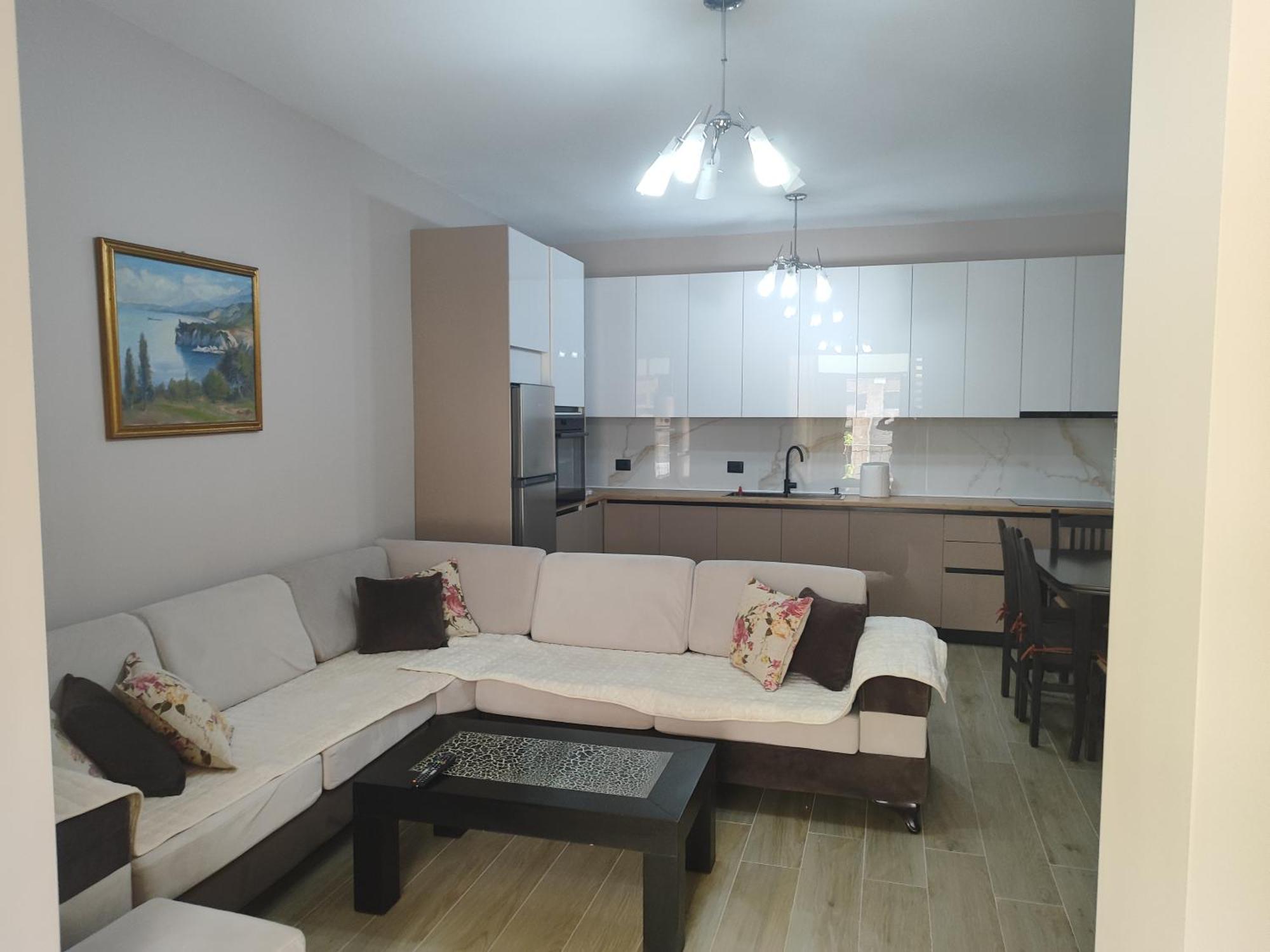 Large Apartment Vlorë Екстериор снимка