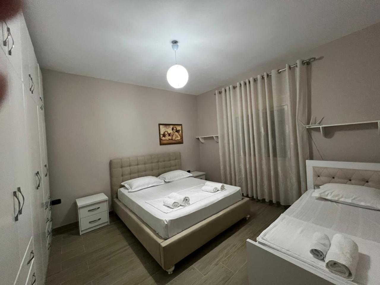 Large Apartment Vlorë Екстериор снимка