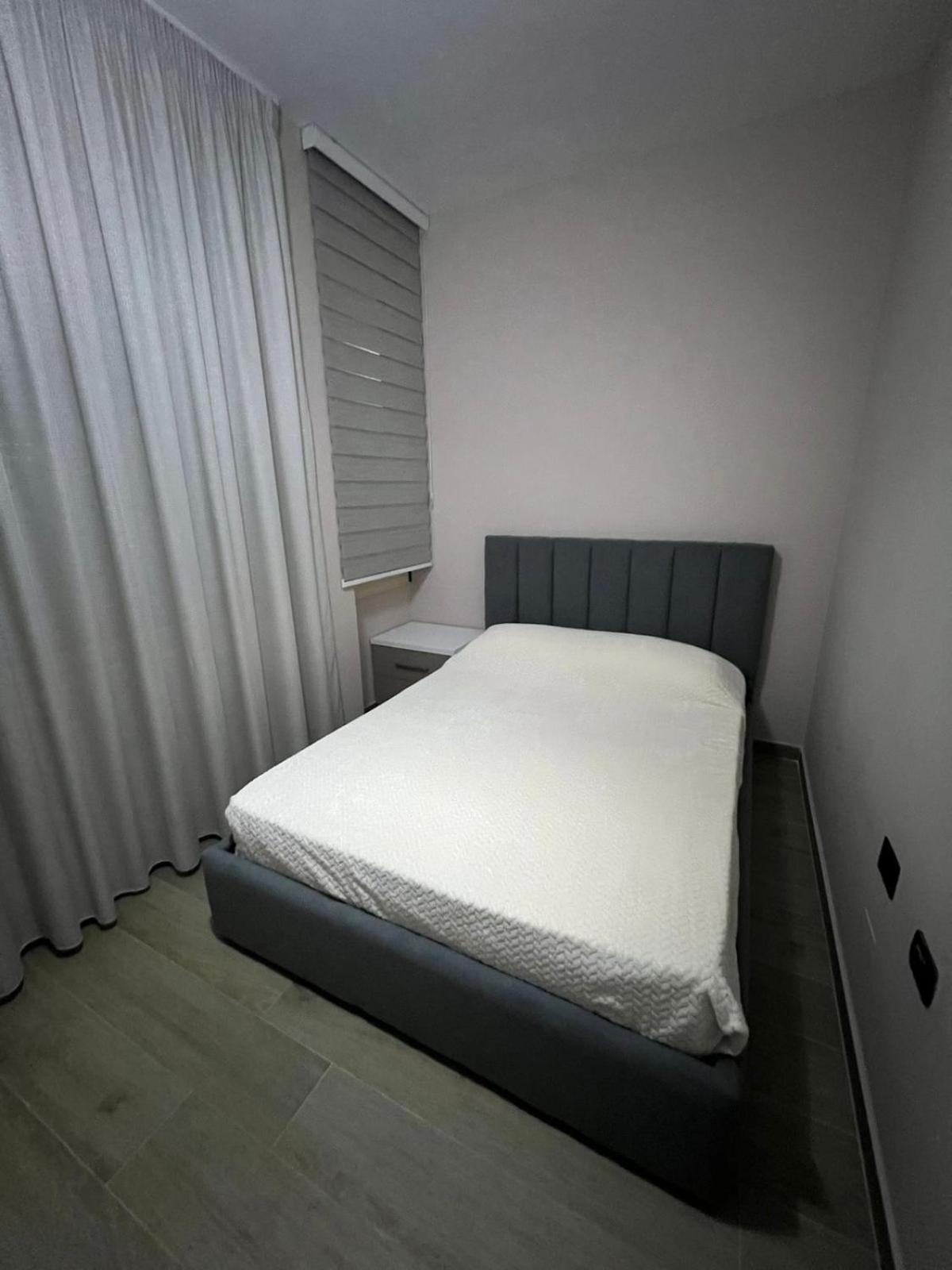 Large Apartment Vlorë Екстериор снимка